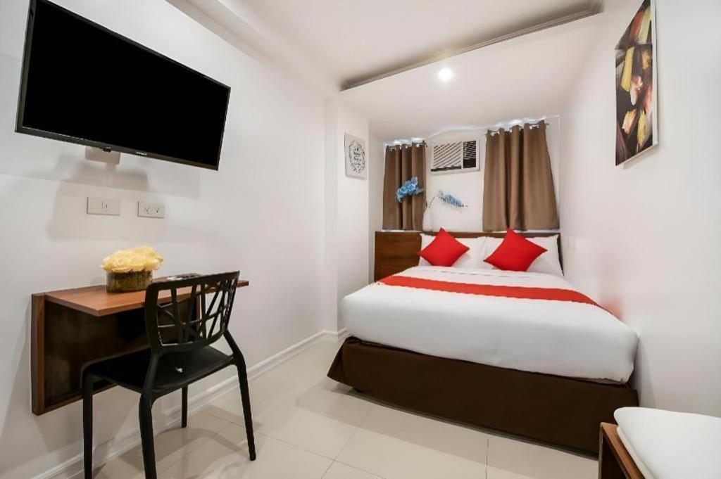 Hotel Super Oyo Capital O 232 Nest Nano Makati City